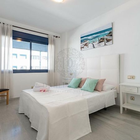 Vista Africa Beach Apartment By Dahlia Group Естепона Екстер'єр фото