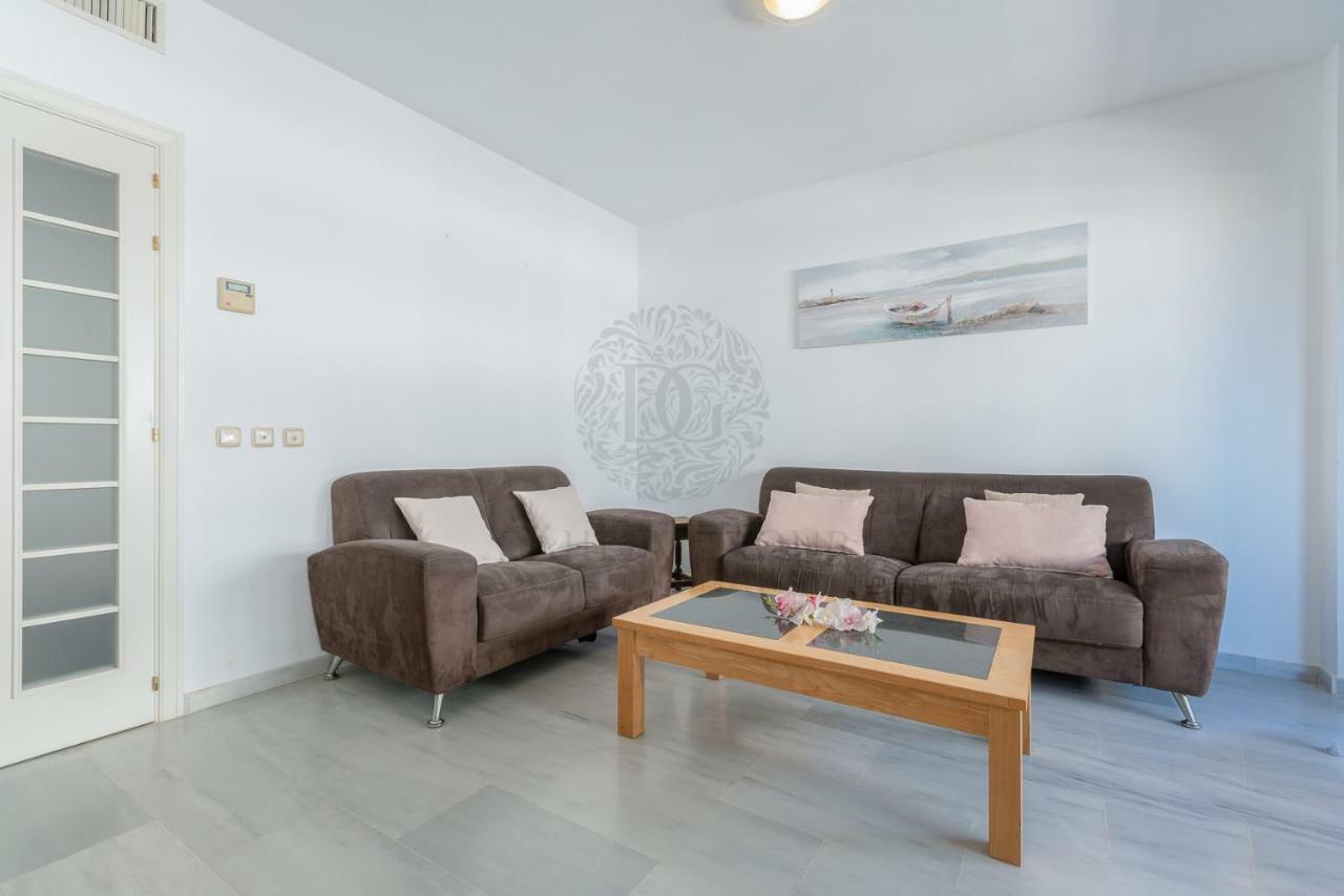 Vista Africa Beach Apartment By Dahlia Group Естепона Екстер'єр фото