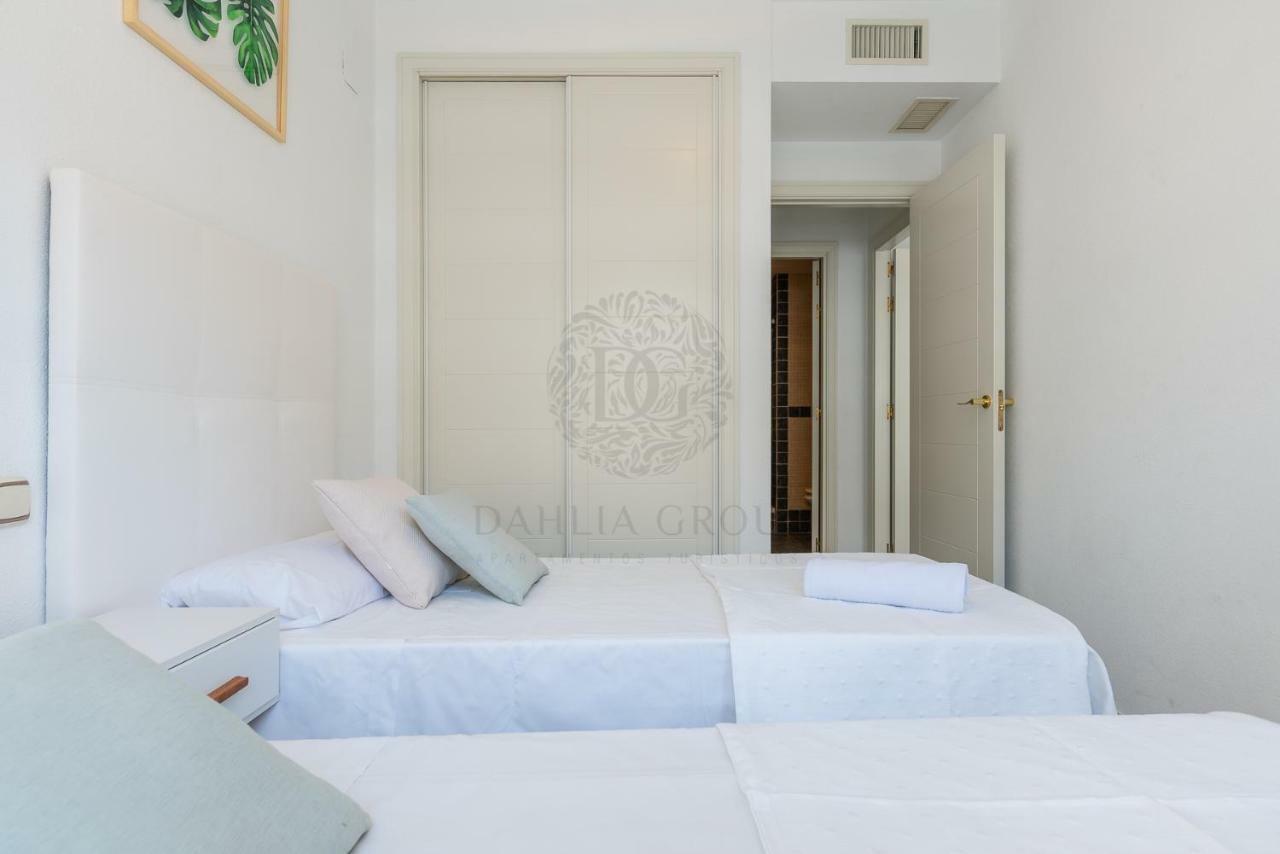 Vista Africa Beach Apartment By Dahlia Group Естепона Екстер'єр фото